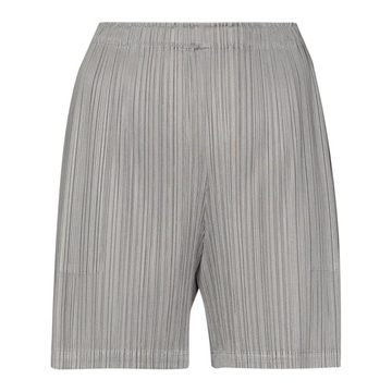 mid-rise pleated short shorts