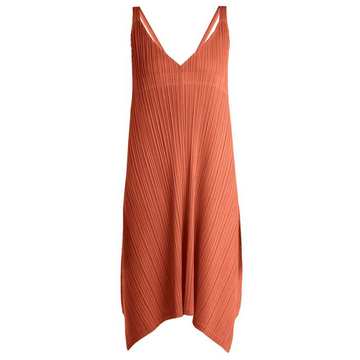 Pleated V-neck dress