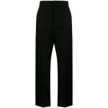 straight-leg trousers