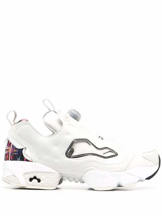 Instapump Fury OG 厚底运动鞋展示图