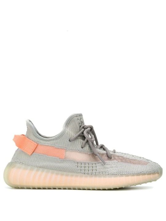 Yeezy Boost 350 V2 "True Form" 运动鞋展示图