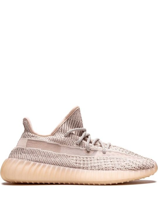 Yeezy Boost 350 V2 "Synth" 运动鞋展示图