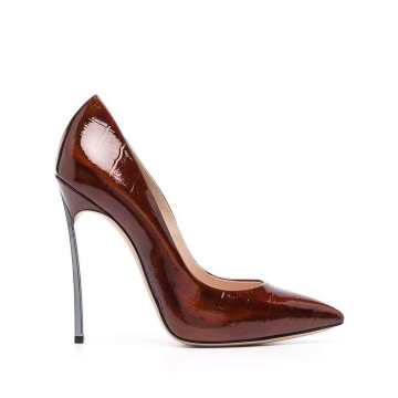 Blade patent-leather pumps
