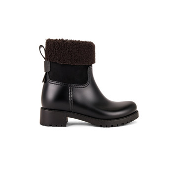 Jannet Shearling Lined Boot