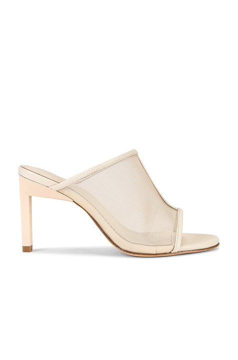 x REVOLVE Nude Mesh Sandal展示图