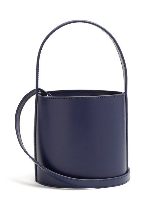 Bissett leather bucket bag展示图