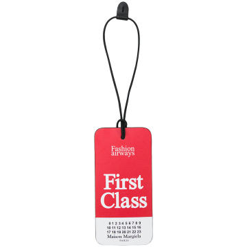 First Class printed luggage tag