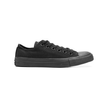 Chuck Taylor All Star low tops