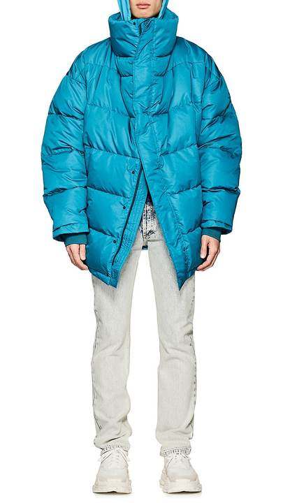 Down-Quilted Oversized Puffer Coat展示图