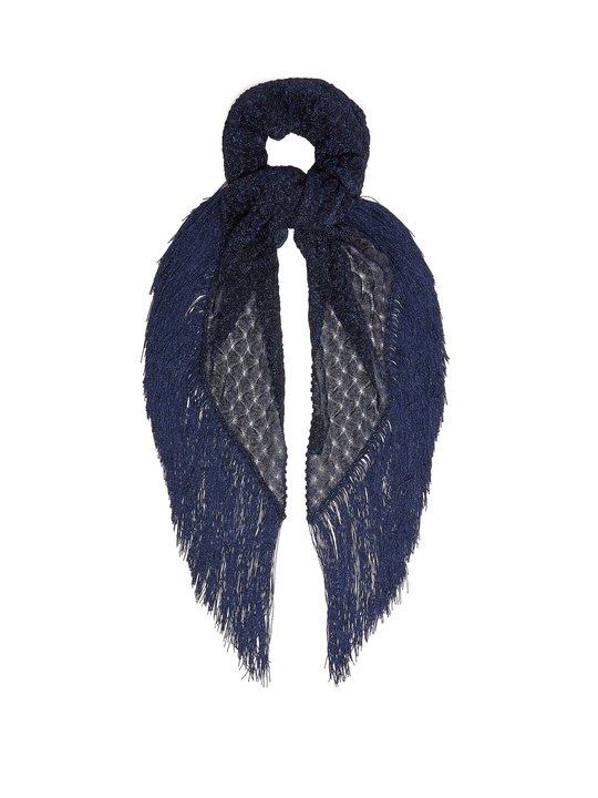 Fringe-trimmed scarf展示图