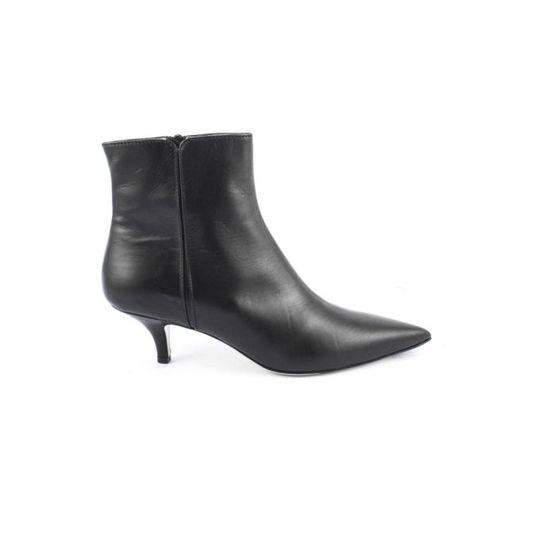 Black Calf Leather Ankle Boots展示图