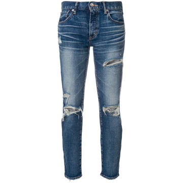 distressed skinny jeans