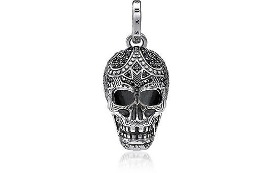 Blackened 925 Sterling Silver and Zirconia Maori Skull Pendant展示图