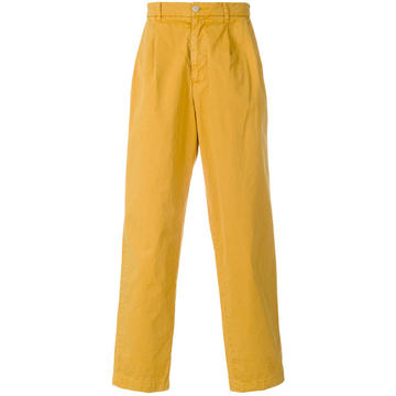 loose fit trousers