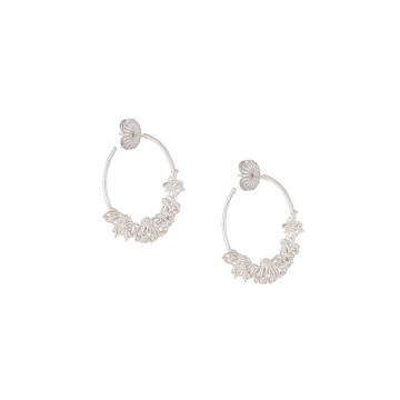 round shaped earrings