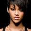 Rihanna-更多明星私服